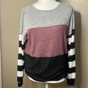 Long sleeve color block